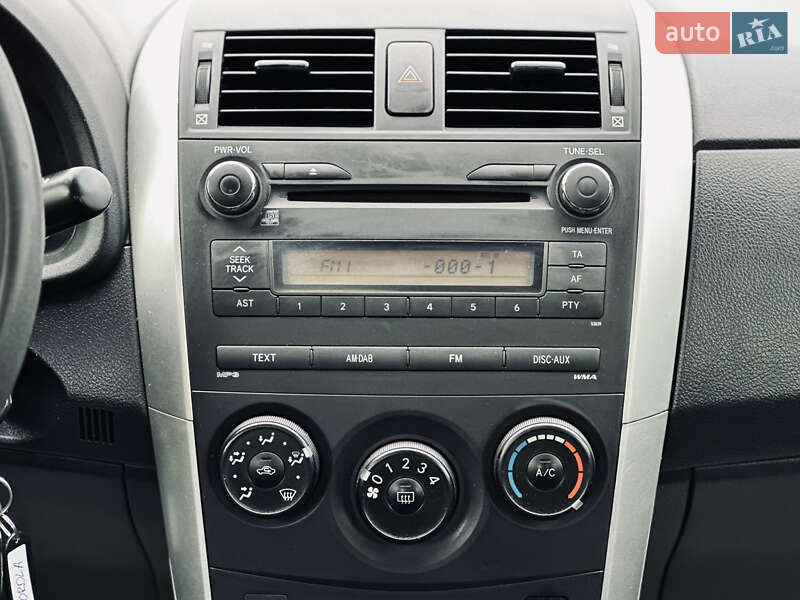 Седан Toyota Corolla 2011 в Кременчуге фото 27 Седан Toyota Corolla 2011 в Кременчуге