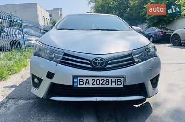Седан Toyota Corolla 2014 в Киеве