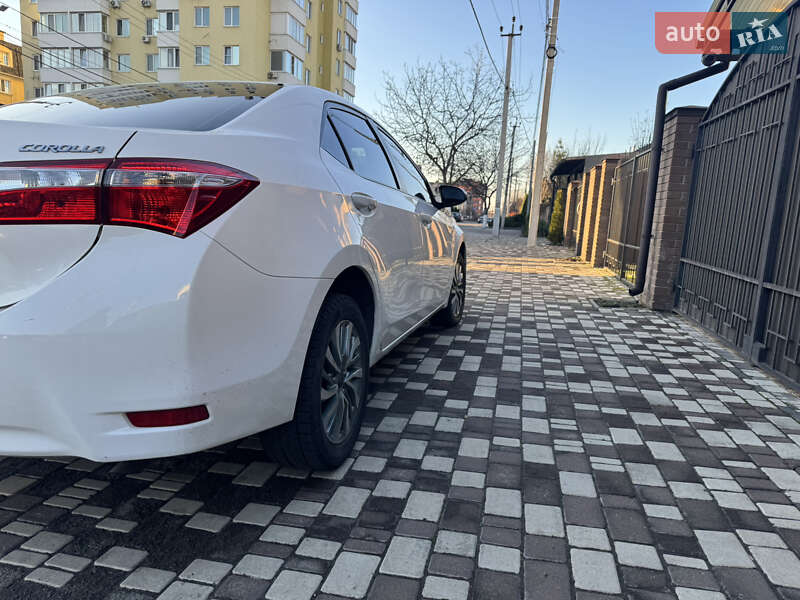 Седан Toyota Corolla 2016 в Киеве фото 2 Седан Toyota Corolla 2016 в Киеве