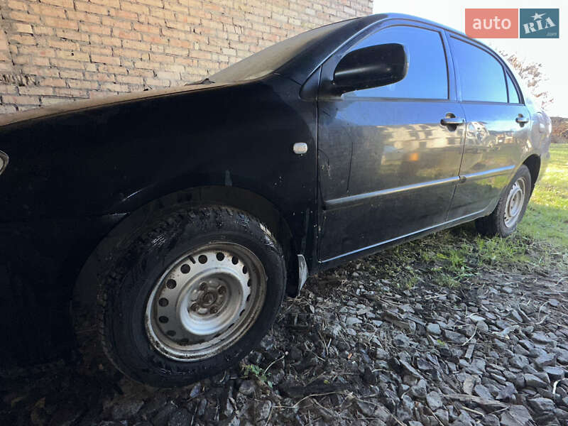 Седан Toyota Corolla 2005 в Києві