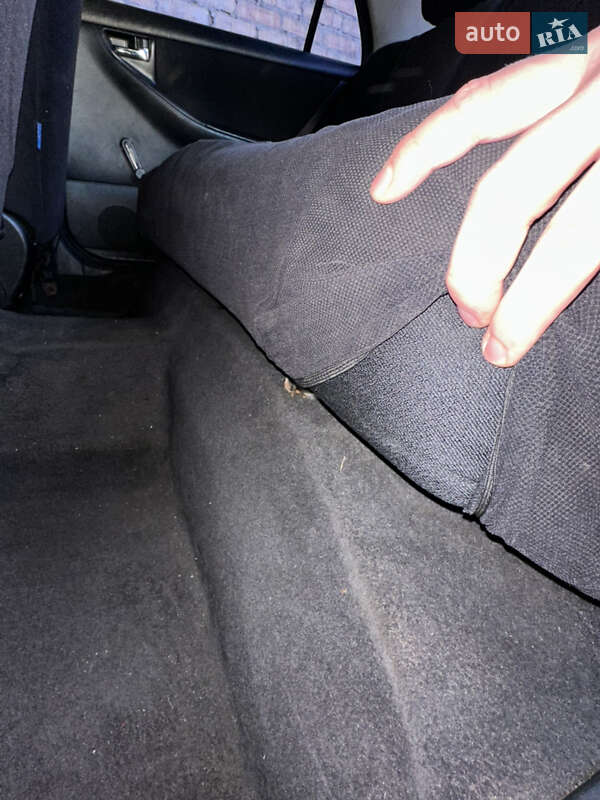 Седан Toyota Corolla 2005 в Києві