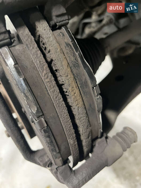 Седан Toyota Corolla 2014 в Киеве фото 15 Седан Toyota Corolla 2014 в Киеве