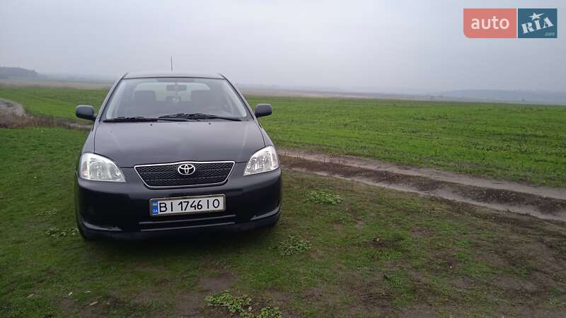 Хетчбек Toyota Corolla 2002 в Полтаві фото 2 Хетчбек Toyota Corolla 2002 в Полтаві