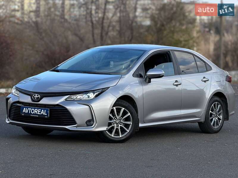 Седан Toyota Corolla 2020 в Кривом Роге
