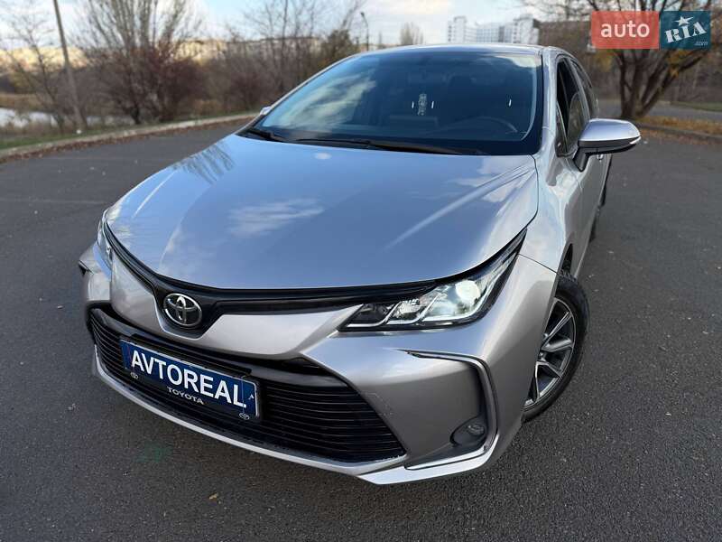 Седан Toyota Corolla 2020 в Кривом Роге