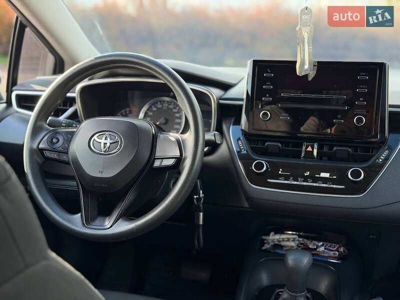 Седан Toyota Corolla 2020 в Кривом Роге