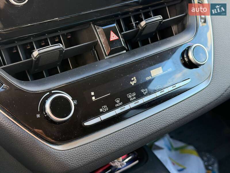 Седан Toyota Corolla 2020 в Кривом Роге