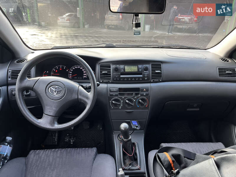 Хетчбек Toyota Corolla 2002 в Запоріжжі