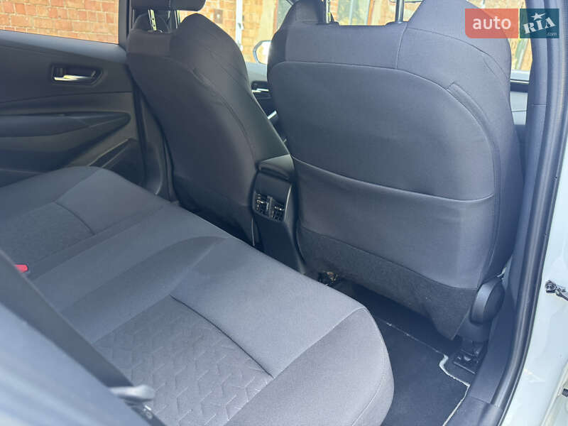 Универсал Toyota Corolla 2020 в Черновцах