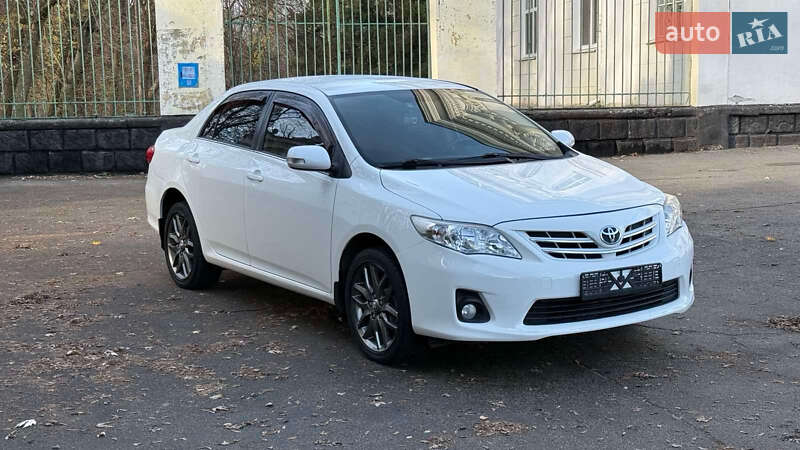 Седан Toyota Corolla 2012 в Желтых Водах фото 2 Седан Toyota Corolla 2012 в Желтых Водах