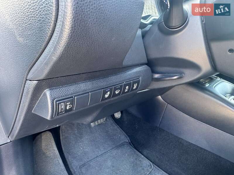 Седан Toyota Corolla 2020 в Хмельницком фото 6 Седан Toyota Corolla 2020 в Хмельницком