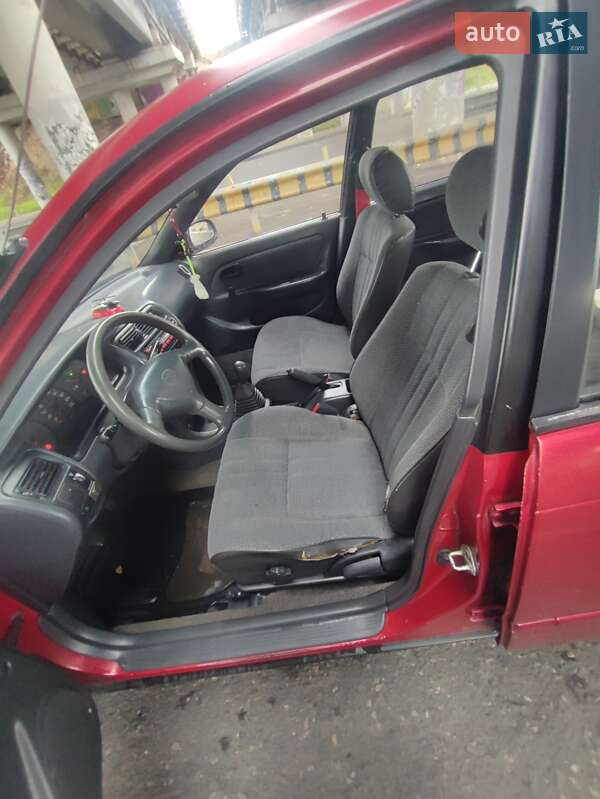 Седан Toyota Corolla 1994 в Одессе