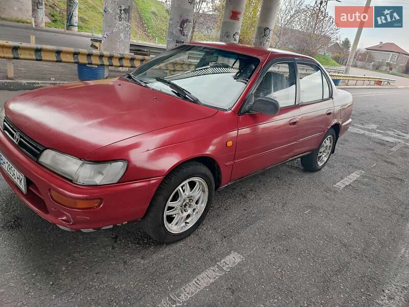 Седан Toyota Corolla 1994 в Одессе