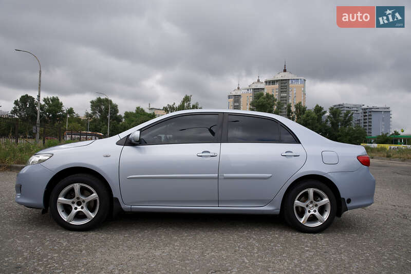 Седан Toyota Corolla 2008 в Киеве