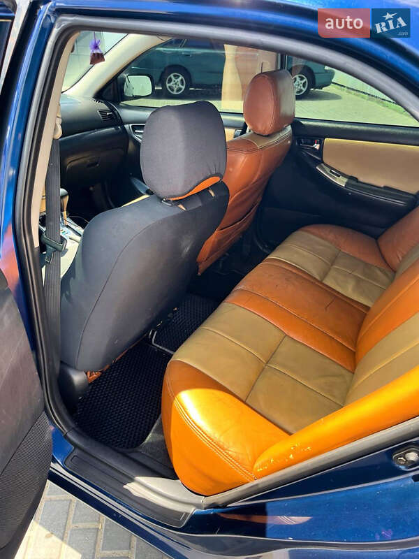 Седан Toyota Corolla 2002 в Одессе