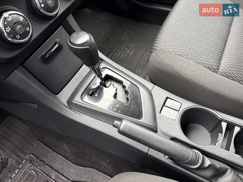 Седан Toyota Corolla 2015 в Стрию фото 29 Седан Toyota Corolla 2015 в Стрию