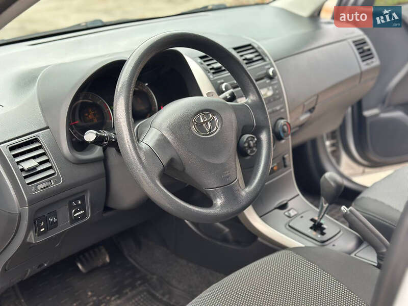 Седан Toyota Corolla 2007 в Дніпрі фото 13 Седан Toyota Corolla 2007 в Дніпрі