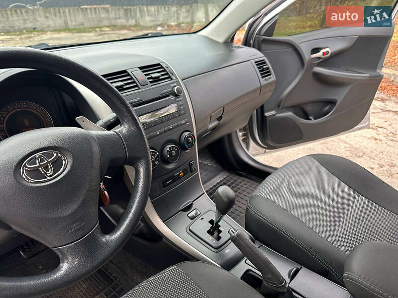 Седан Toyota Corolla 2007 в Дніпрі фото 15 Седан Toyota Corolla 2007 в Дніпрі