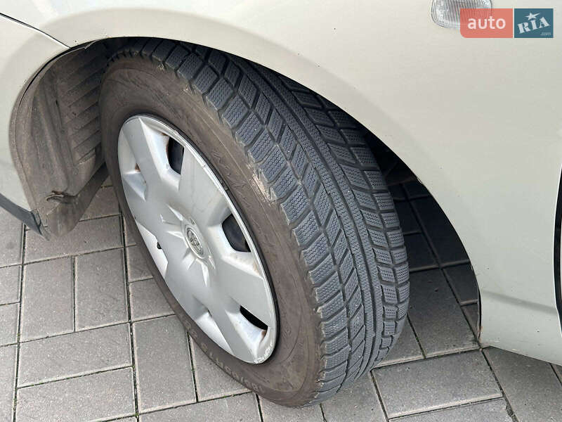 Хетчбек Toyota Corolla 2005 в Одесі