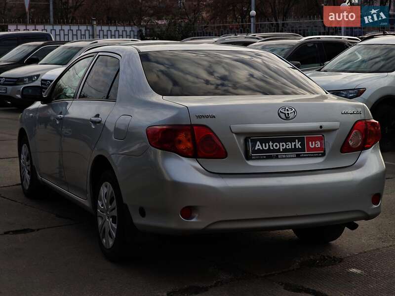 Седан Toyota Corolla 2007 в Харькове