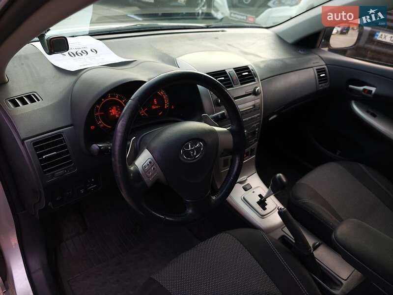 Седан Toyota Corolla 2007 в Харькове