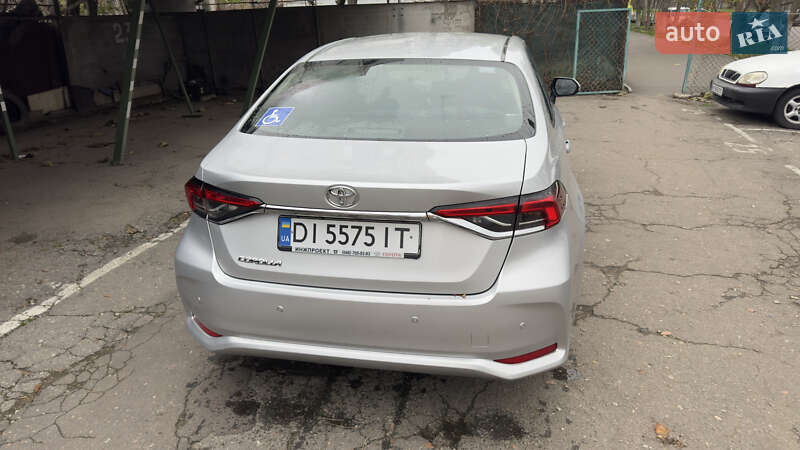 Седан Toyota Corolla 2019 в Одесі