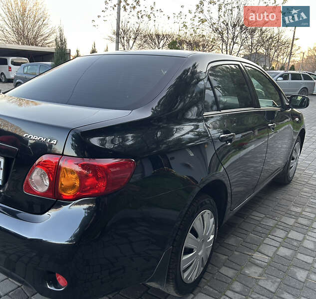 Седан Toyota Corolla 2008 в Дніпрі