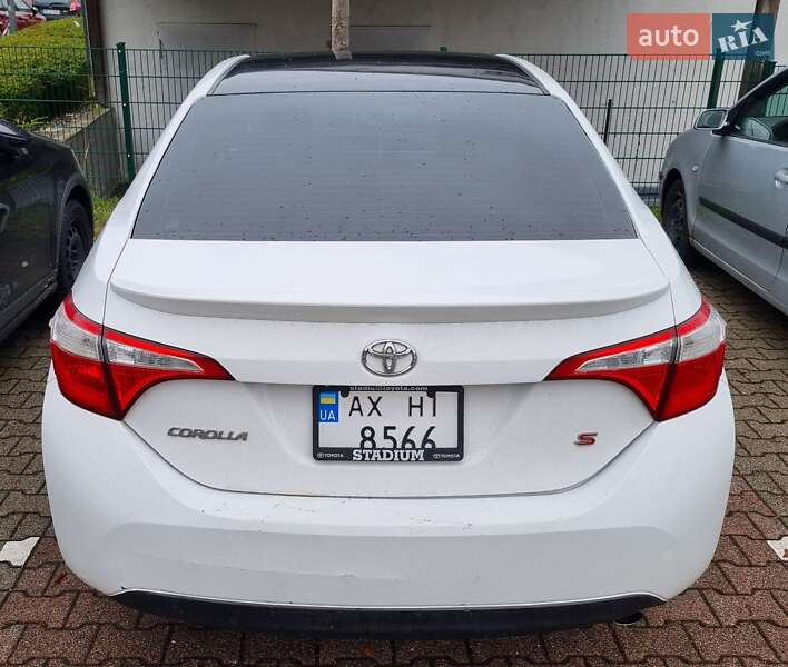 Седан Toyota Corolla 2014 в Харькове