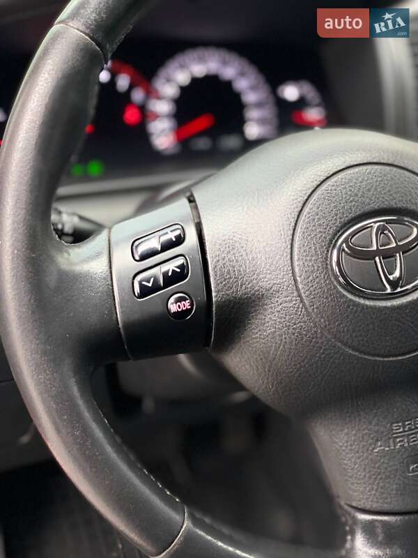 Хетчбек Toyota Corolla 2007 в Києві фото 29 Хетчбек Toyota Corolla 2007 в Києві