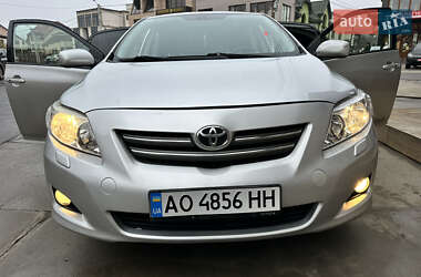 Седан Toyota Corolla 2008 в Грушево