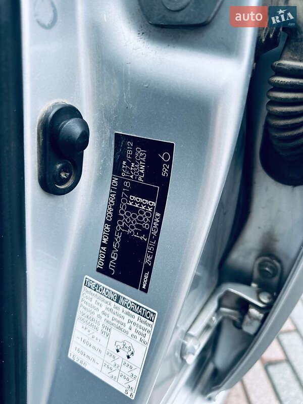 Седан Toyota Corolla 2008 в Грушево