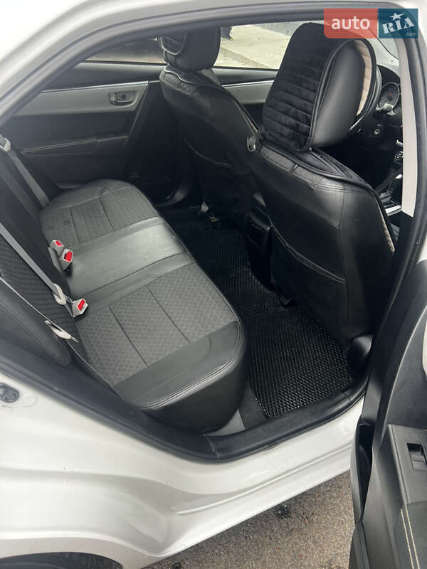 Седан Toyota Corolla 2015 в Чернигове фото 9 Седан Toyota Corolla 2015 в Чернигове