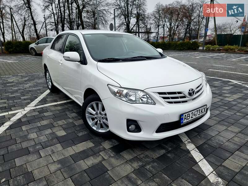 Седан Toyota Corolla 2012 в Вінниці