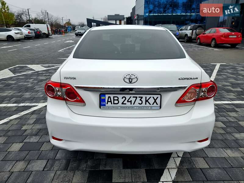 Седан Toyota Corolla 2012 в Вінниці