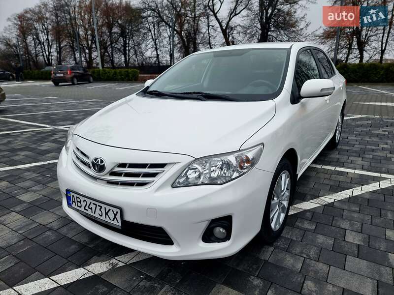 Седан Toyota Corolla 2012 в Вінниці
