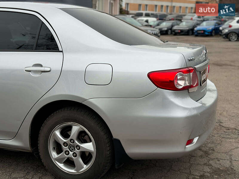 Седан Toyota Corolla 2010 в Вінниці