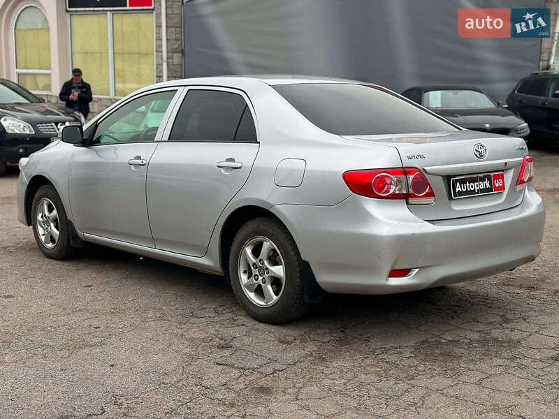 Седан Toyota Corolla 2010 в Вінниці