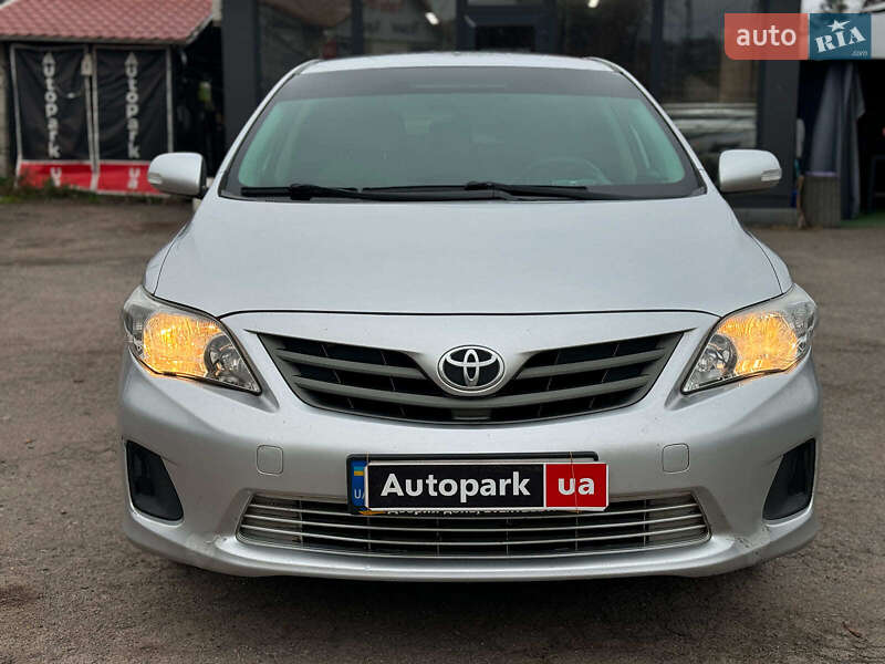 Седан Toyota Corolla 2010 в Вінниці