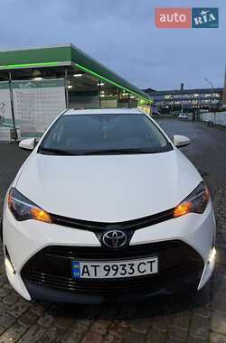 Седан Toyota Corolla 2018 в Івано-Франківську