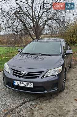 Седан Toyota Corolla 2012 в Ніжині