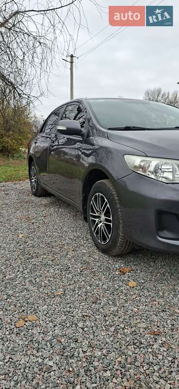 Седан Toyota Corolla 2012 в Нежине