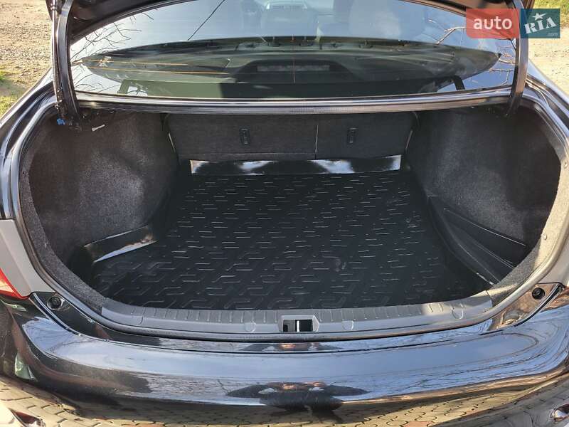 Седан Toyota Corolla 2008 в Умани фото 16 Седан Toyota Corolla 2008 в Умани