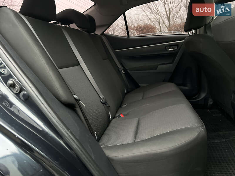 Седан Toyota Corolla 2016 в Києві фото 48 Седан Toyota Corolla 2016 в Києві