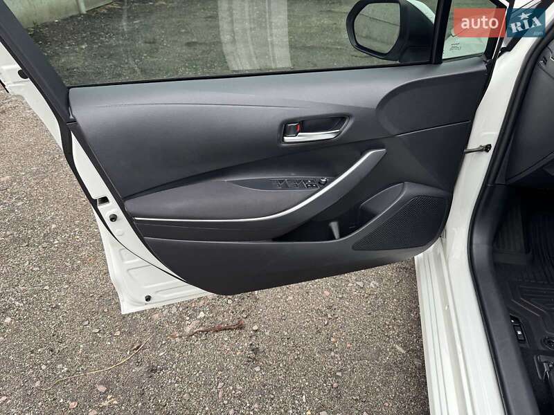 Седан Toyota Corolla 2019 в Києві фото 23 Седан Toyota Corolla 2019 в Києві