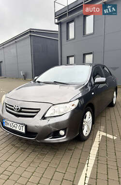 Седан Toyota Corolla 2008 в Одесі