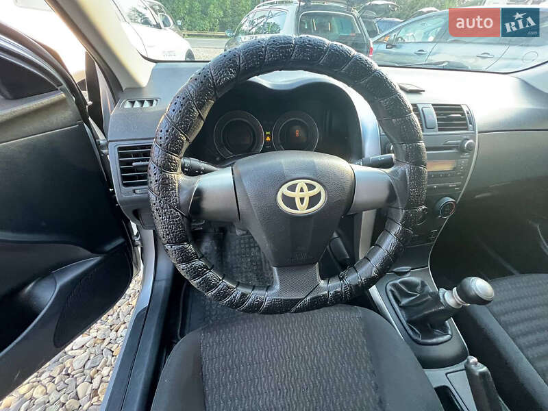 Седан Toyota Corolla 2012 в Коломиї фото 20 Седан Toyota Corolla 2012 в Коломиї