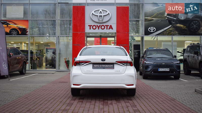 Седан Toyota Corolla 2021 в Житомирі