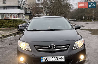 Седан Toyota Corolla 2008 в Новом Буге