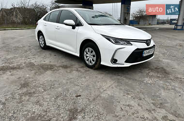 Седан Toyota Corolla 2021 в Миколаєві