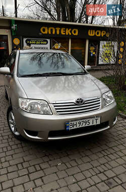 Хэтчбек Toyota Corolla 2005 в Одессе